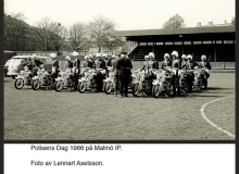 2009-11-06-14-56-44_tw